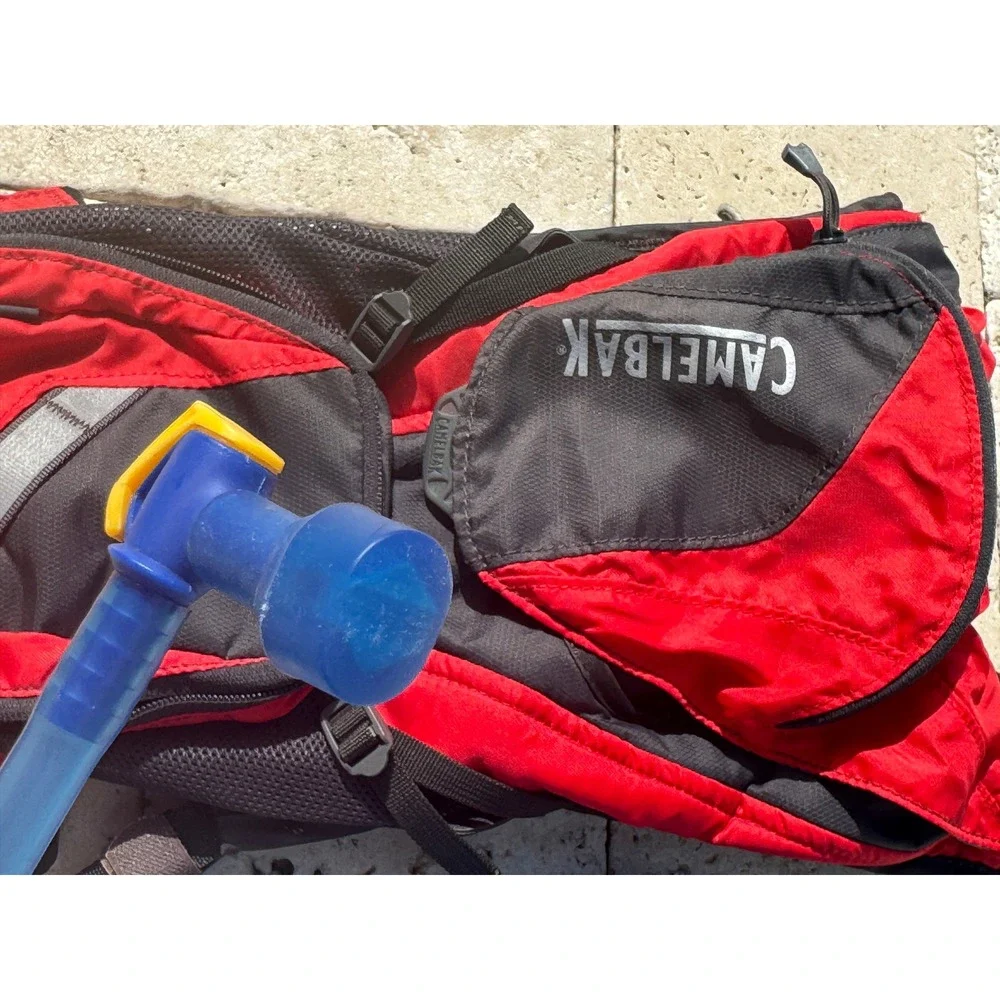 Camelbak Hydration Pack Backpack Hiking Running Biking Water Reservoir Red Black